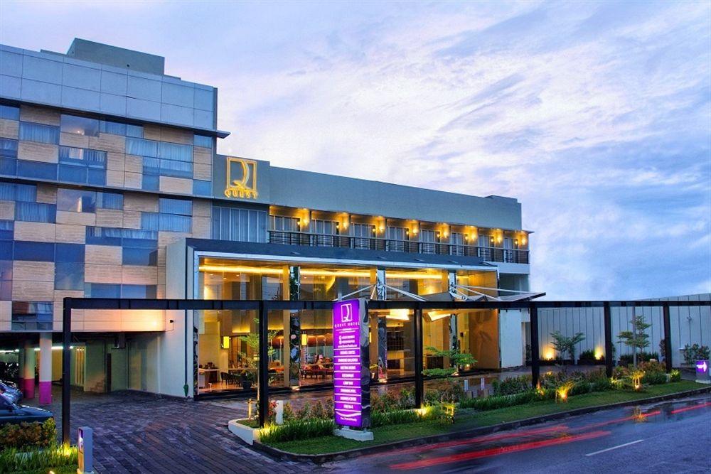 Quest Hotel Simpang Lima - Semarang By Aston Exterior photo